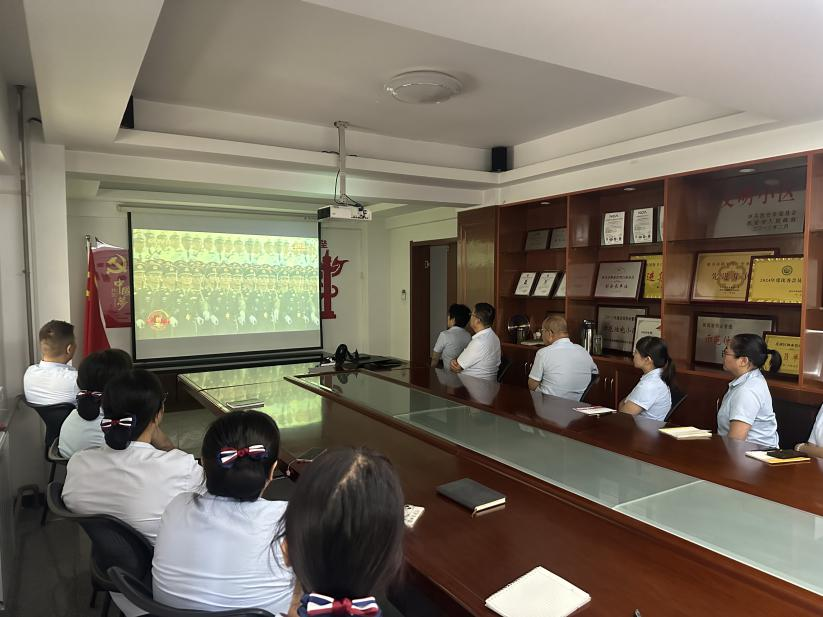 以历史为炬,向未来前行